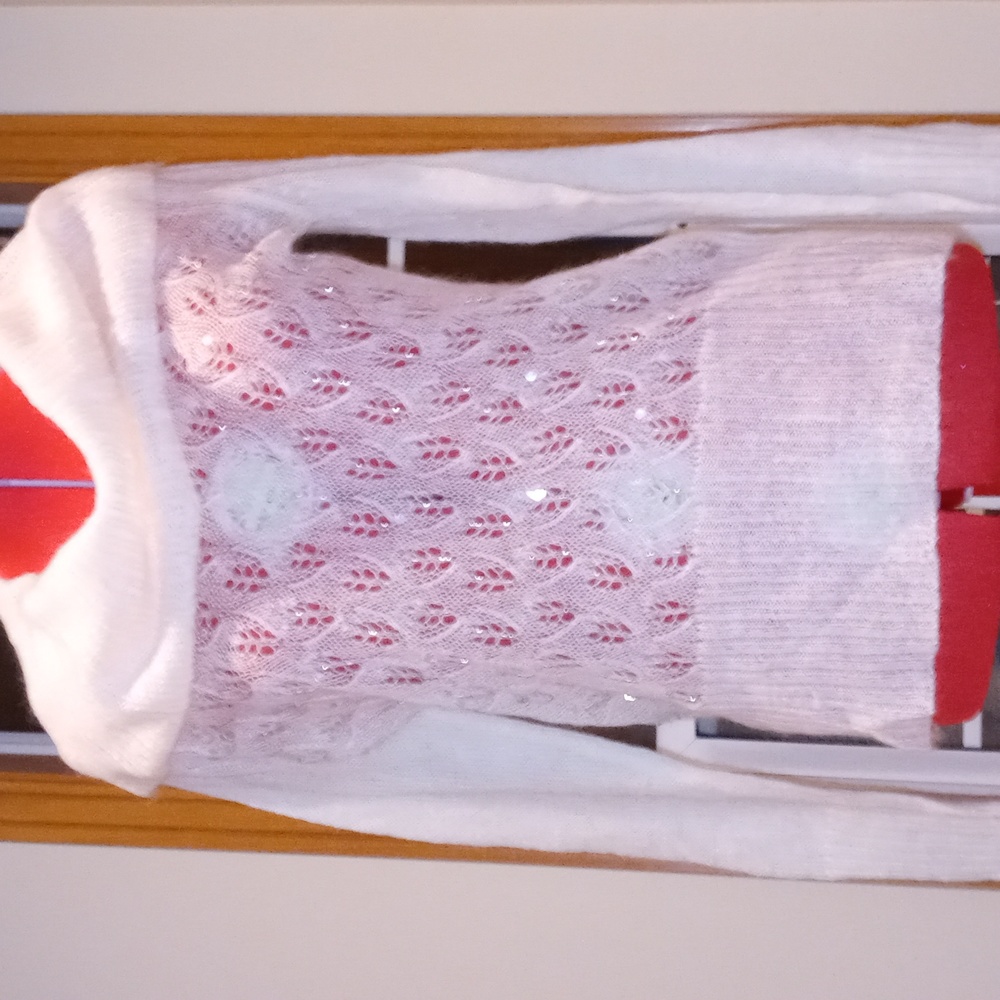 Pre-owned LOFT Sweater w/ Sequins & beads Size M